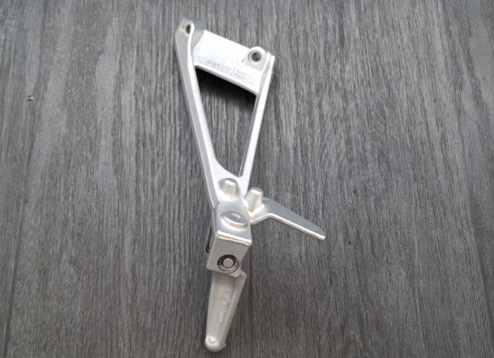 Duo voetsteun rechts Aprilia Tuono 660