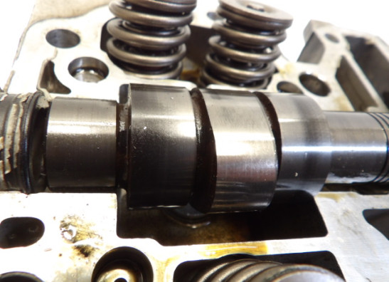 Cylinder head Honda VT 1100