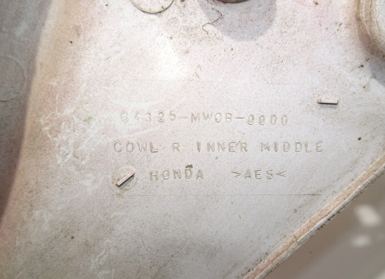 Cowl inner right Honda CBR 900 RR