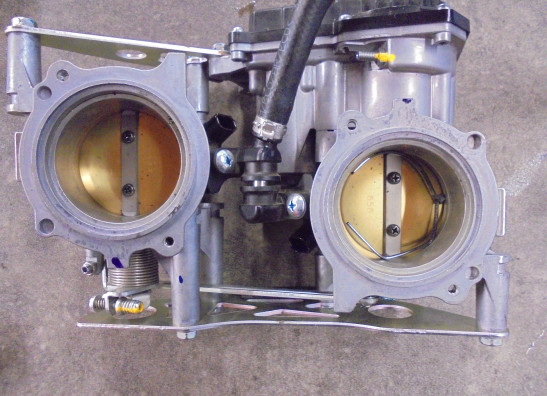 Gasklephuis KTM 1290 Super duke