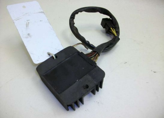 Regler Gleichrichter Suzuki VX 800