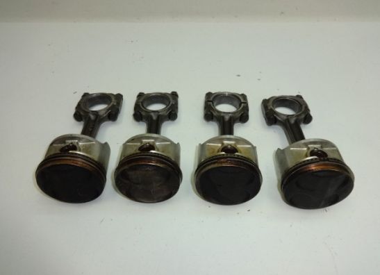 Zuiger kit compleet Honda VF 700  750 C Magna