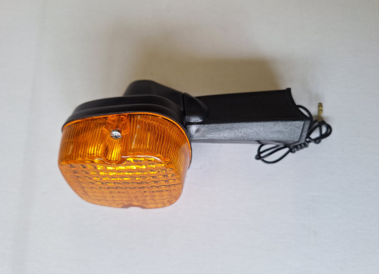 Blinker vorne rechts Honda CB 400