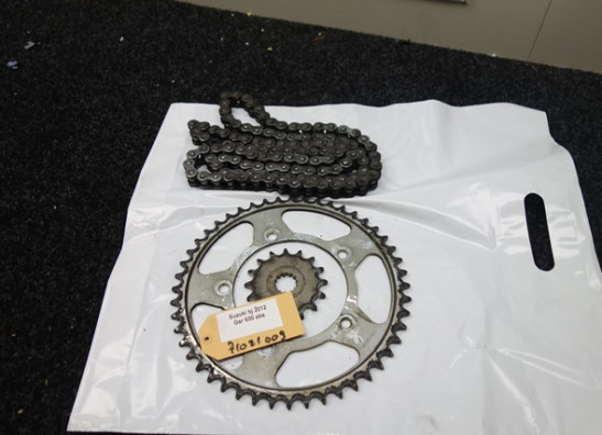 Ketting en tandwielset Suzuki GSR 600