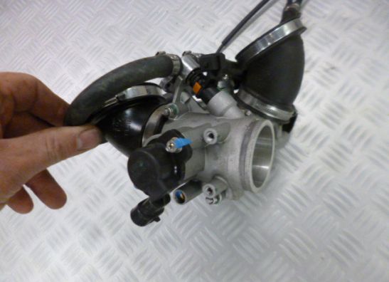 Einspritzanlage Ducati monster 696