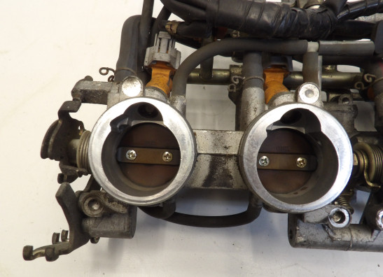 Gasklephuis Yamaha FZ6