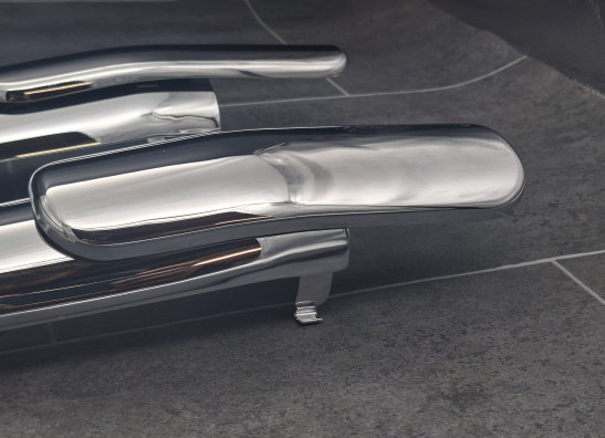 Uitlaat Triumph Thunderbird 1600