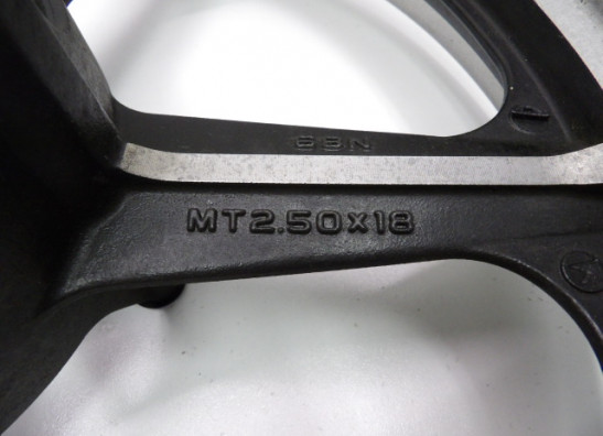 Front Wheel Honda VF 700  750 C Magna