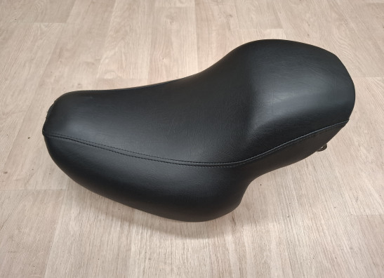 Seat Honda VF 700  750 Supermagna