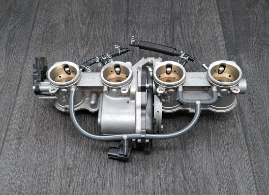 Gasklephuis Yamaha MT 10