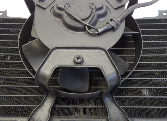 Radiateur Yamaha FZR 400