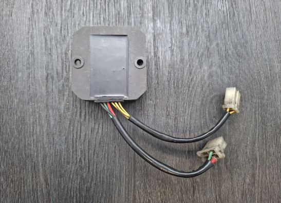 Spanningsregelaar Honda NX 650 Dominator