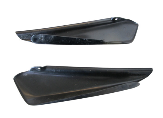 Rechter zijkuip klein Ducati monster 900