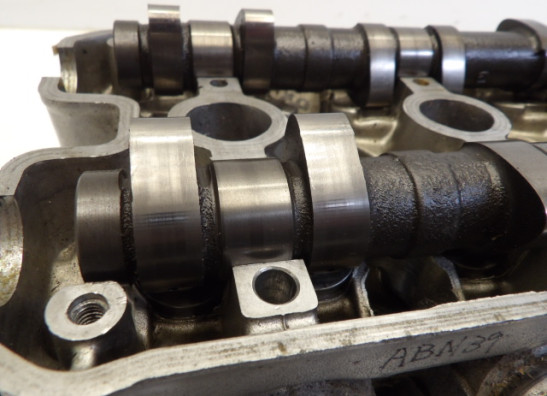 Cylinder head Honda CBR 900 RR