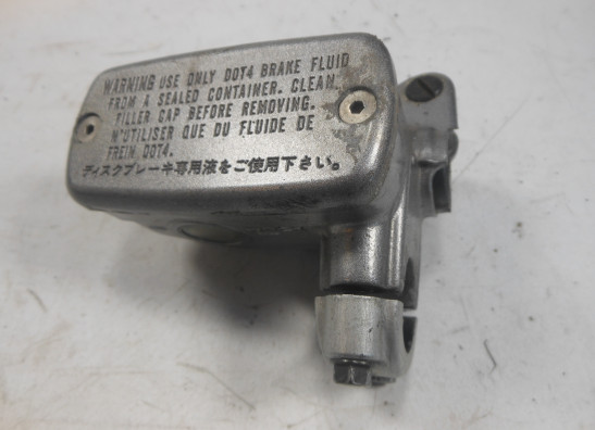 Front brake master cylinder  Honda VFR 750