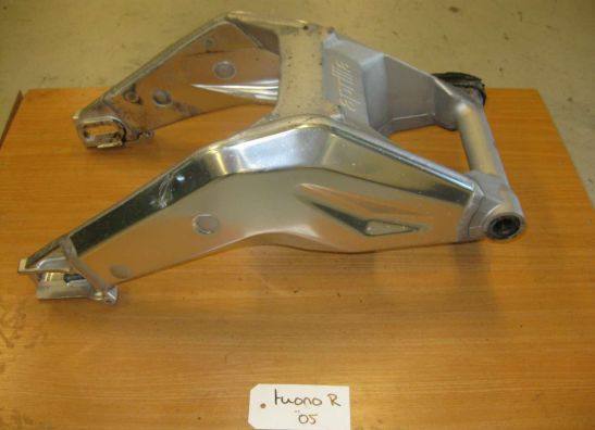 Achterbrug Aprilia Tuono 1000