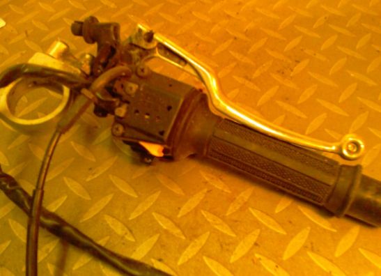 Lenkerstummel Links Suzuki GSX F 750