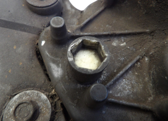 Motorblokdeksel voortandwiel Honda VFR 800 I