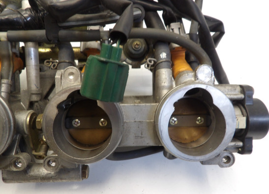 Gasklephuis Yamaha FZ6