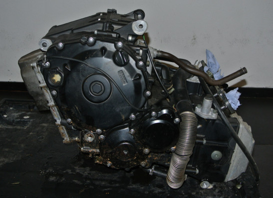Engine Suzuki GSR 600