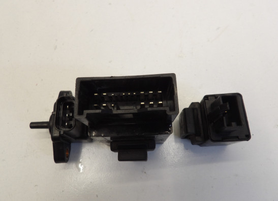 Relais Yamaha YZF R1