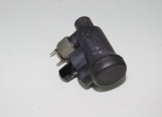 Rempomp achter Moto Guzzi Florida V 65