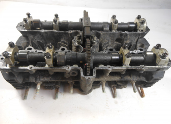 Cylinder head Kawasaki ZR 7