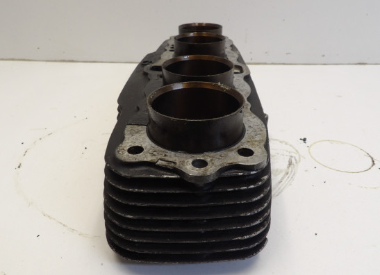 Cylinders Honda CB 550