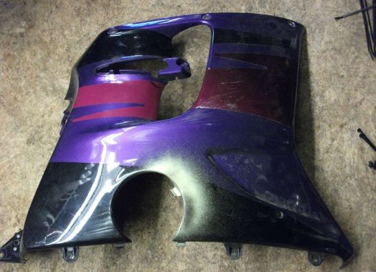 Cowl right Honda CBR 1000 F