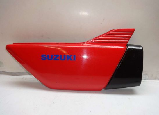 Seitenverkleidung rechts klein Suzuki GSX 400 F