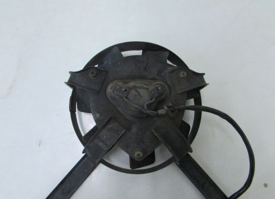 Ventilator Yamaha FZR 600