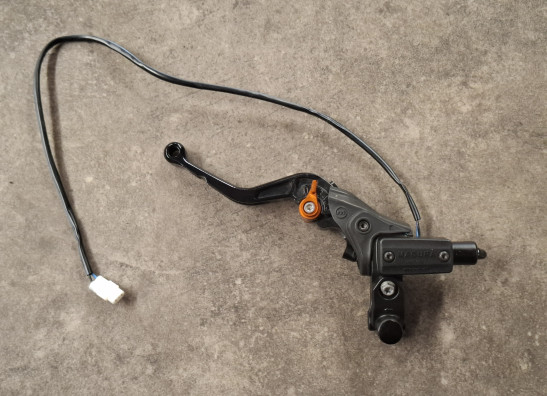 Koppelingspomp KTM 690 Duke 4