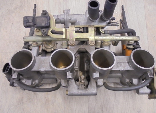 Gasklephuis Yamaha FZ6