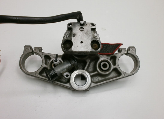 Contact slot Yamaha TDM