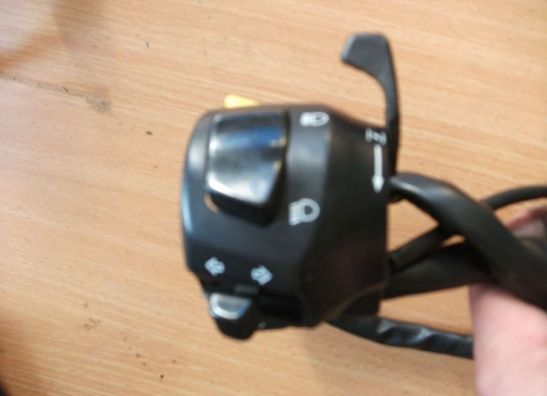 Stuurschakelaar links Suzuki TL 1000