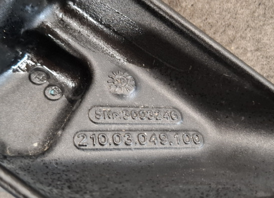 Duo voetsteun rechts Husqvarna Vitpilen 701 