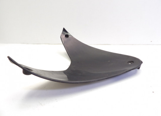 Cowl V shape under Honda CBR 600 F