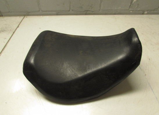 Zadel Suzuki RF 600