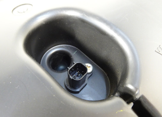 Air cleaner case Yamaha FZ1