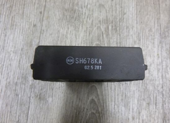 Spanningsregelaar MV Agusta 675 Brutale