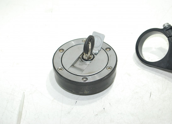 Slotenset Aprilia RSV 1000