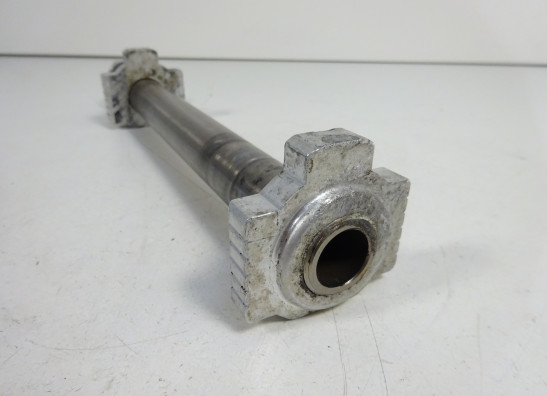 Rear axle KTM 690 duke 3