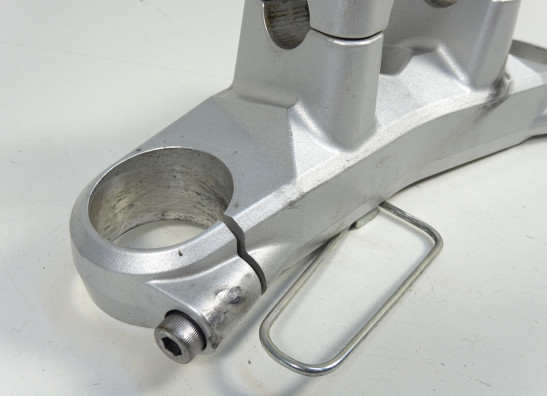 Fork top bridge Suzuki GSR 600