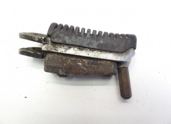 Footrest left Suzuki GSX R 1300 Hayabusa