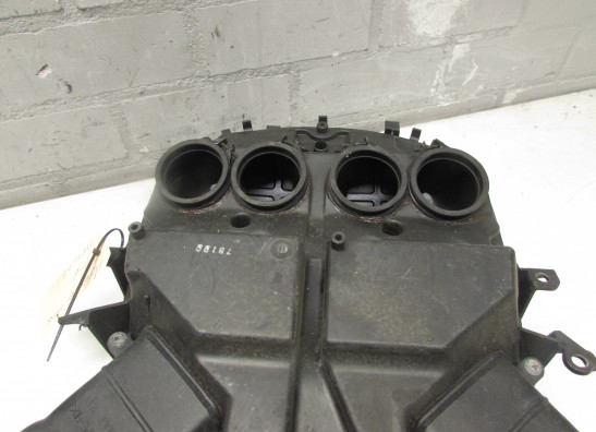 Luchtfilterhuis Honda CBR 1100 XX