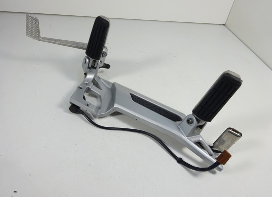 Fussrastetrager vorne rechts Yamaha FJR 1300