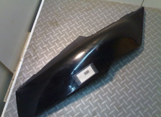 Cowl rear right Yamaha FZR 600