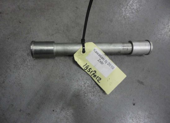 Axle front Kawasaki ZX 6 R