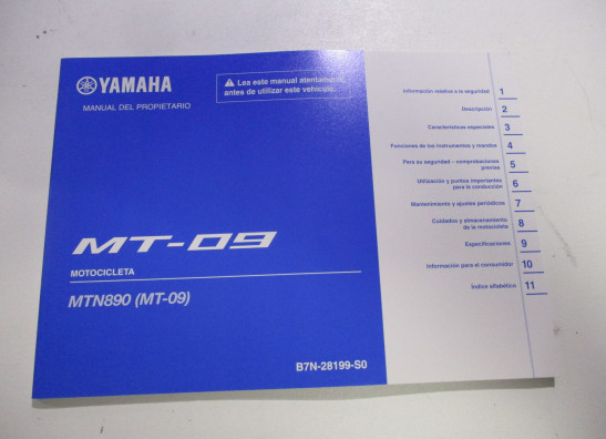 Manuel Yamaha MT 09