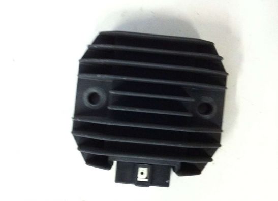 Regulator rectifier  Yamaha YZF 600 Thundercat